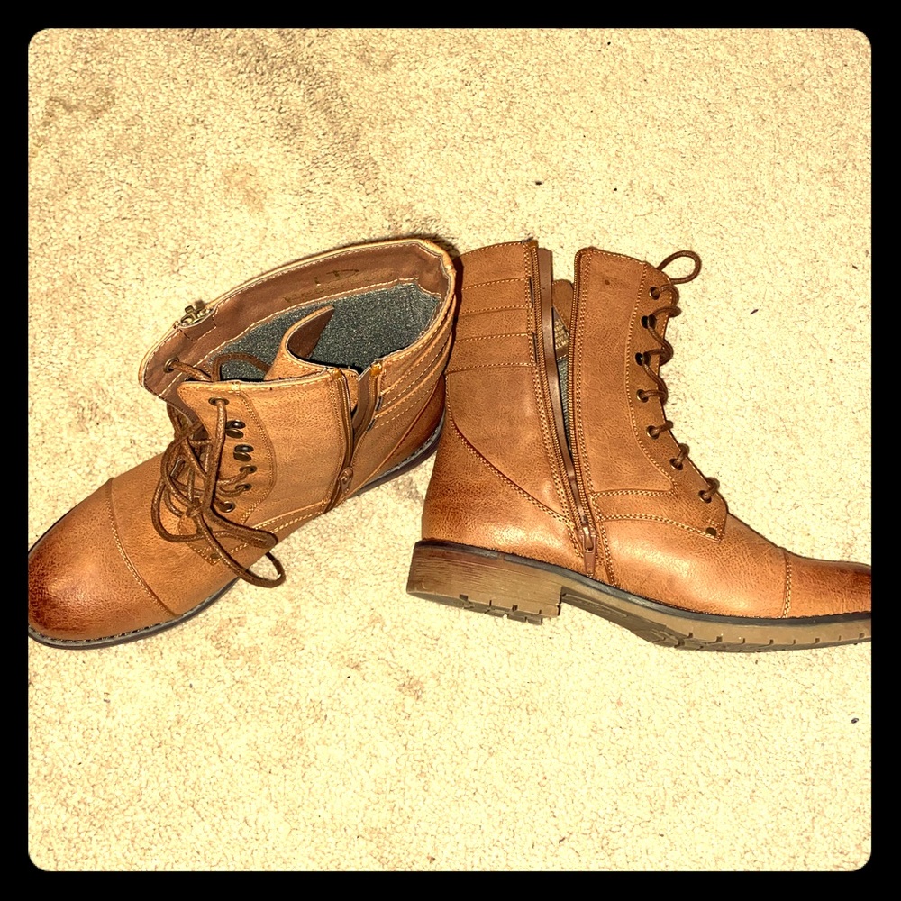 Women’s boots